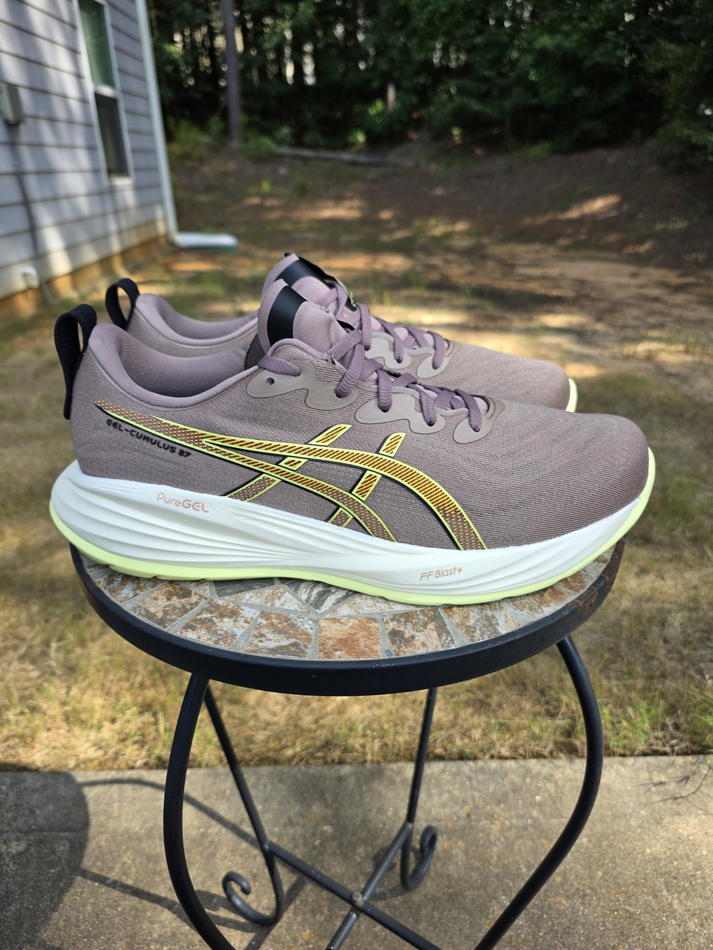 Asics Gel Cumulus 27 1011B960 Taupe Gray/Black Running Shoes Mens Sz 12 Worn 2x